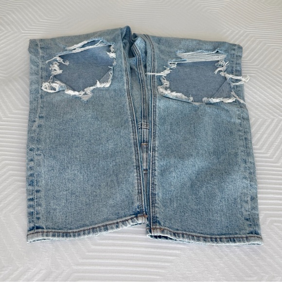 NWT American Eagle Super High-Rise Distressed Ankle Straight Jeans | 8 X-Short - Picture 3 of 5